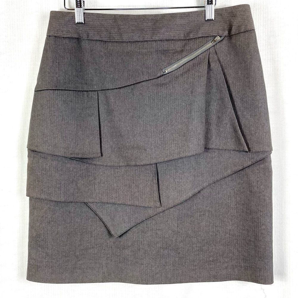 Larry  Levine SPT Pencil Skirt Size 10 Gray Tiered